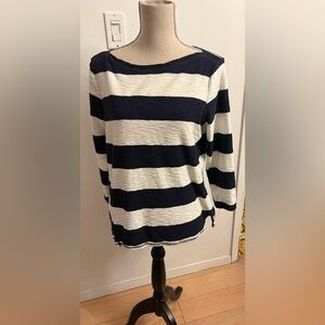 Gap Women’s Nautical style top Large Boat Neck